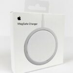 Apple MagSafe Charger Transparent-White